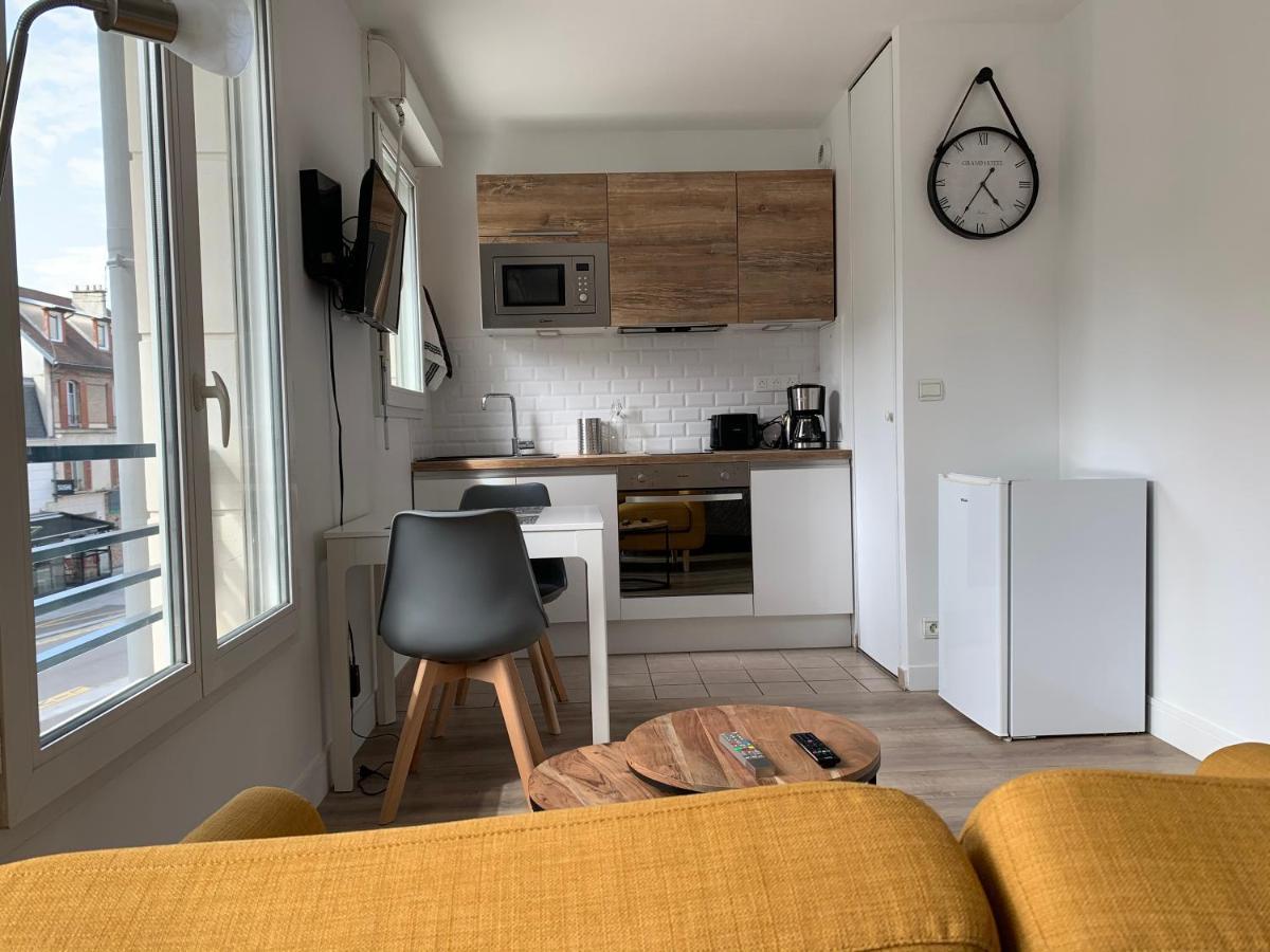 Beautiful Studio Located South Of Paris Bourg-la-Reine Exterior foto